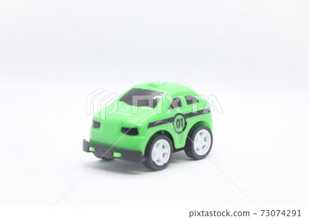 綠色汽車 綠色汽車 73074291
