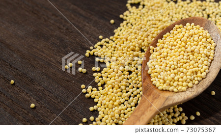 Millet porridge (made in Japan, grain size is larger than foxtail millet) Millet porridge (made in Japan, grain size is larger than foxtail millet) 73075367
