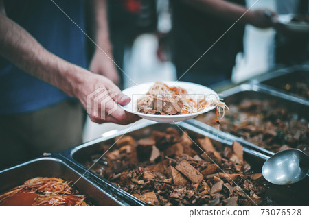 Concept of feeding Concept of feeding 73076528