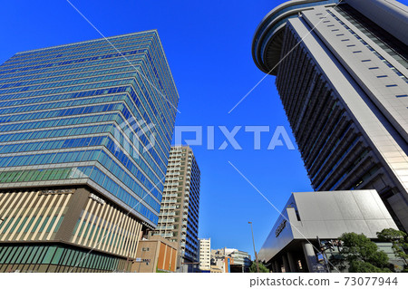春日後樂園附近的文京區東京城市景觀 73077944