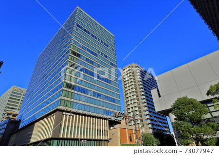 春日後樂園附近的文京區東京城市景觀 73077947