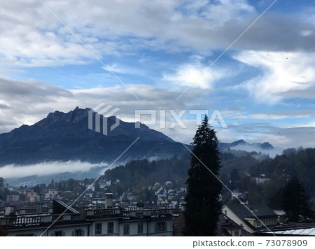 皮拉圖斯山 皮拉圖斯山 73078909