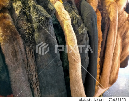 Fur coat Fur coat 73083153