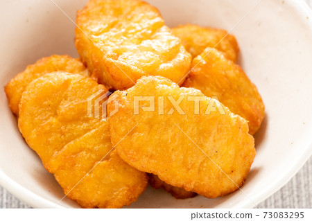 Chicken nugget. 73083295