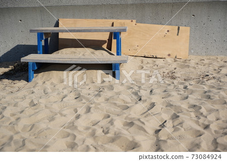 Beach Beach 73084924