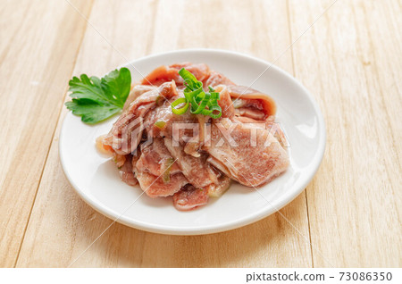 豬肉鹽舌生 73086350