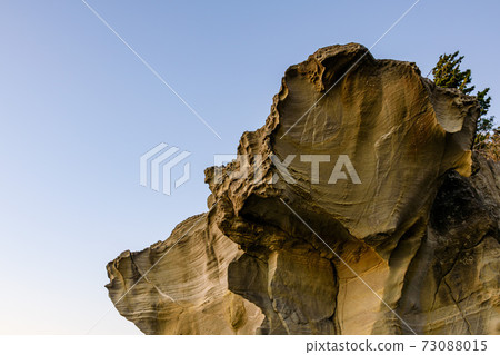 Ebisu Island strata Ebisu Island strata 73088015