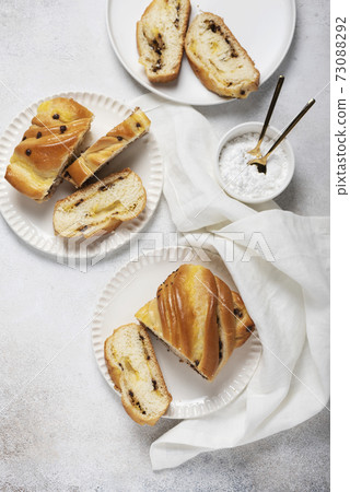 Homemade sweet cake with cream and chocolate Homemade sweet cake with cream and chocolate 73088292