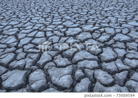 Dry soil 73089594