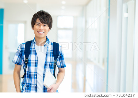 A young college student walking around the school Photographing cooperation: Japanese Language School attached to Chuo Institute of Technology A young college student walking around the school Photographing cooperation: Japanese Language School attached to Chuo Institute of Technology 73104237