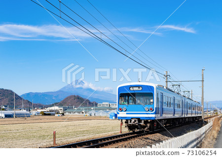 Fuji seen from Izunokuni Shizuoka prefecture Fuji seen from Izunokuni Shizuoka prefecture 73106254