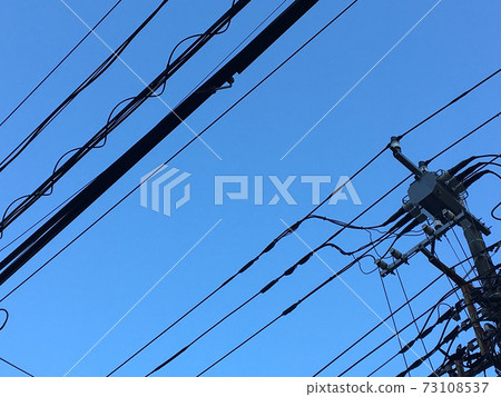 秋天的天空和東京的電線 秋天的天空和東京的電線 73108537