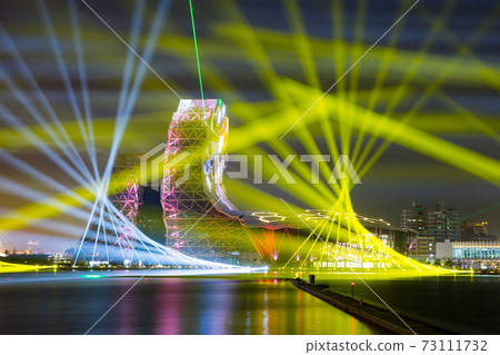 【臺灣高雄港海洋流行音樂中心夜景Kaohsiung Harbor Night View 】 73111732