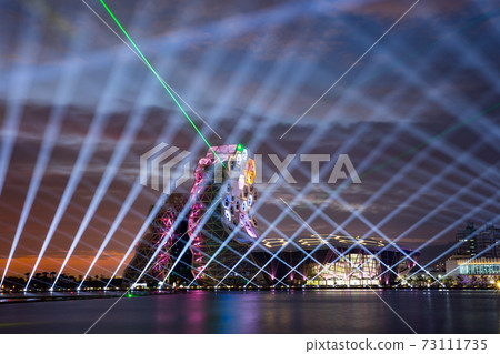 【臺灣高雄港海洋流行音樂中心夜景Kaohsiung Harbor Night View 】 73111735