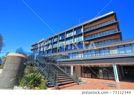 [Kanagawa] Yokohama hammerhead under fine weather 73112349