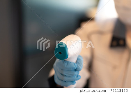 Non-contact thermometer thermometer reception 73113153
