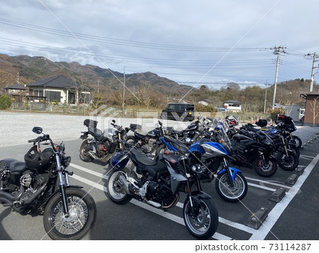 巡迴演出 73114287