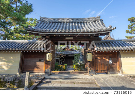 Myoshinji寺 73116016