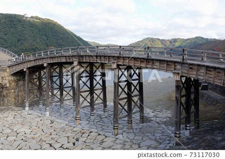 Kintaikyo Bridge and Nishikigawa Riverbed Kintaikyo Bridge and Nishikigawa Riverbed 73117030