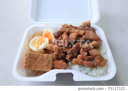 Kitchen car rouleauhan minced pork rice Taiwanese food kitchen car takeout Kitchen car rouleauhan minced pork rice Taiwanese food kitchen car takeout 73117125