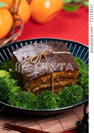 Dongpo Pork New Year Food Braised Pork Meat Control Lu Rou Dongpo Pork Braised Pork トンポーロー 73118031