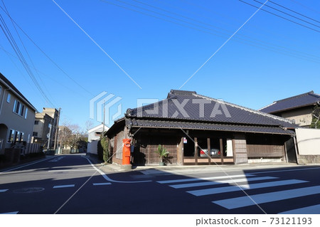 Chiba Katori Scenery with a round mailbox (in front of the former Daiboshi Soyu) 73121193