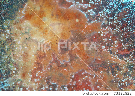 Red rust is caused by the condition that iron loses electrons 73121822