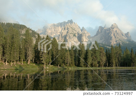 Dolomites 73124997