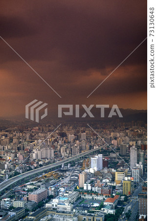 TAIWAN TAIPEI CITY TRAFFIC 73130648