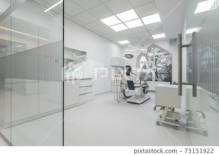 Interior of dentistry medical office, special equipment 73131922