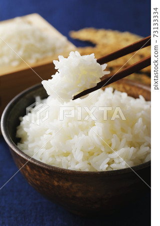 Image Of Lifting White Rice With Chopsticks Stock Photo 73133334 Pixta