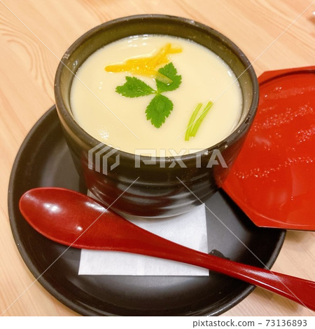 Savory egg custard  73136893