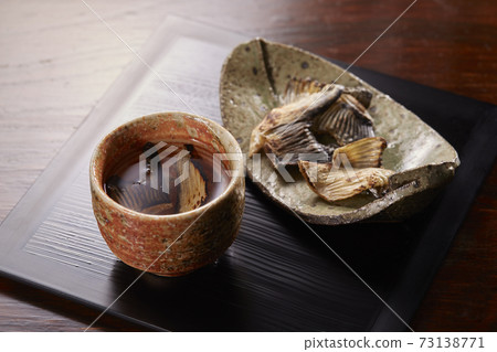 Fugu Fin Sake 73138771