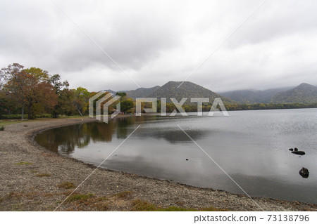 北海道的共同湖 73138796