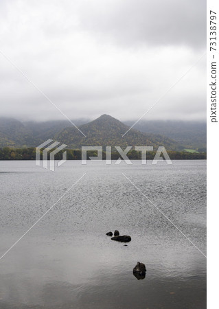 北海道的共同湖 73138797