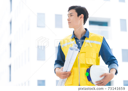 Man, architect 73141659