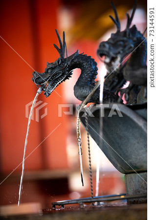 Sensoji temple waterhouse 73144591