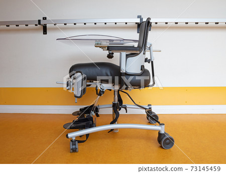 Special chair for disabled children, saddle chair 73145459