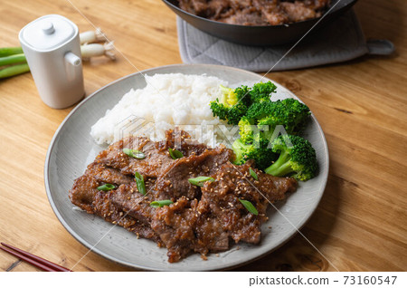 mongolian beef with rice and broccoli 73160547