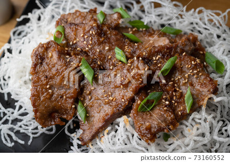 mongolian beef on fried glass noodle mongolian beef on fried glass noodle 73160552