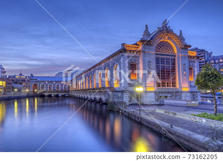 Batiment des Forces-Motrices, Geneva, Switzerland, HDR 73162205