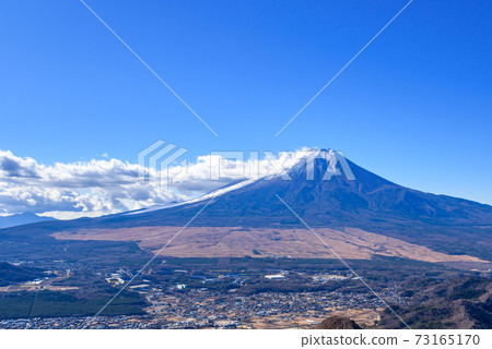 富士山,雪道清澈的大師級跑道 富士山,雪道清澈的大師級跑道 73165170