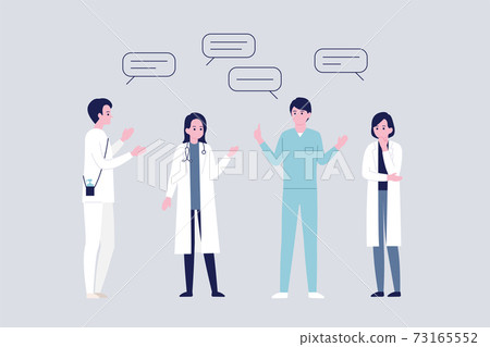 Medical worker who exchanges opinions Female doctor 73165552