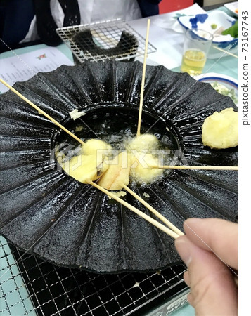 Camellia oil fondue Camellia oil fondue 73167743