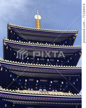 在中山寺拍攝的五層寶塔“成龍寶塔”拜訪,祈求方便運送 在中山寺拍攝的五層寶塔“成龍寶塔”拜訪,祈求方便運送 73168414
