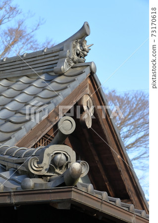 Onigawara (peach and demon) 73170618