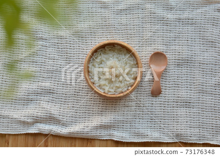 Baby food fish udon Baby food fish udon 73176348