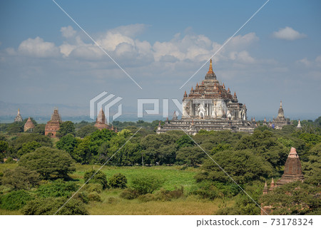 Thatbyinnyu Pagoda in Bagan, Myanmar Thatbyinnyu Pagoda in Bagan, Myanmar 73178324