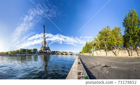 Panorama of the Eiffel Tower and riverside of the Seine in Paris Panorama of the Eiffel Tower and riverside of the Seine in Paris 73178652
