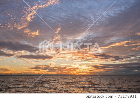 beautiful sunset sky and tropical sea beautiful sunset sky and tropical sea 73178931